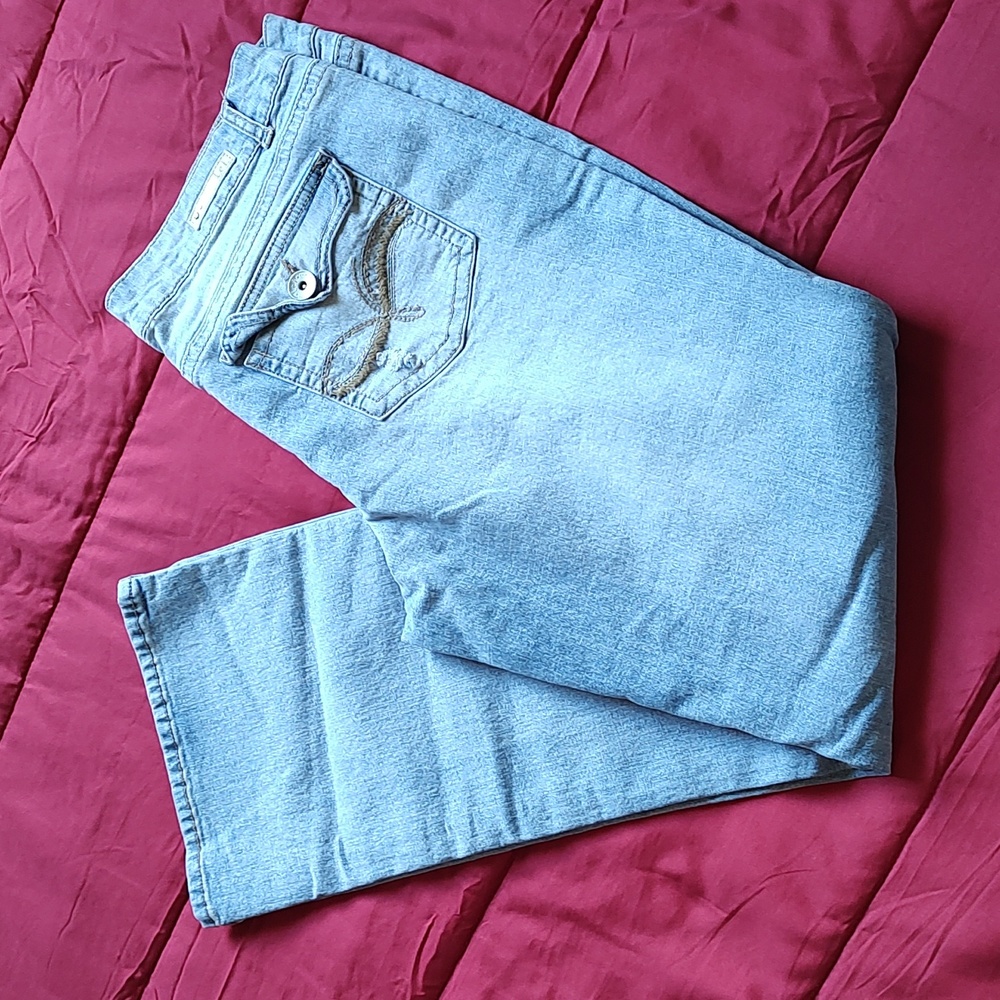 L.e.i jeans